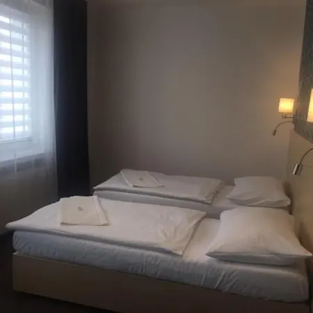 Hotell Trim 2*