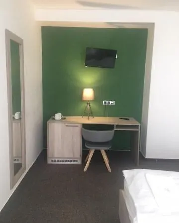 Ξενοδοχείο Trim