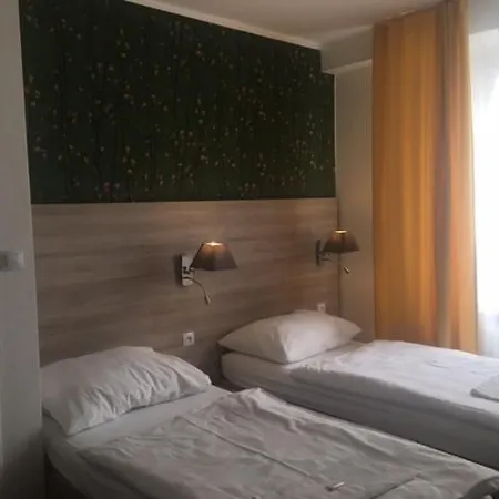 Hotel Trim 2*