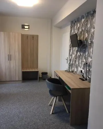 Trim Hotel 2*