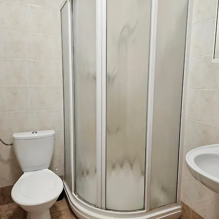 Hotel Trim